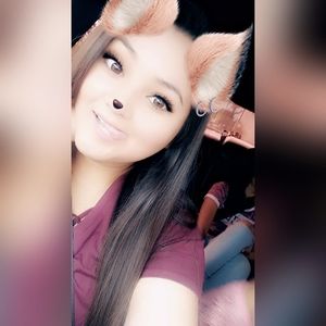 Meet your Posher, Ana